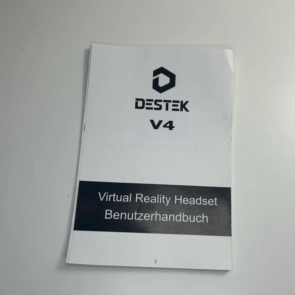 Brand new DESTEK V4 VR Headset in the color black.
